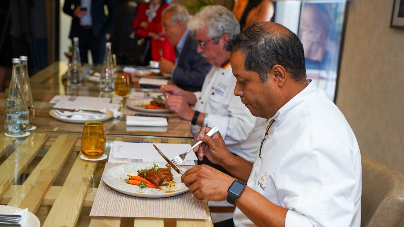 Grant Marais, chef du restaurant “Publique” se qualifie pour la compétition culinaire de dattes à Milan